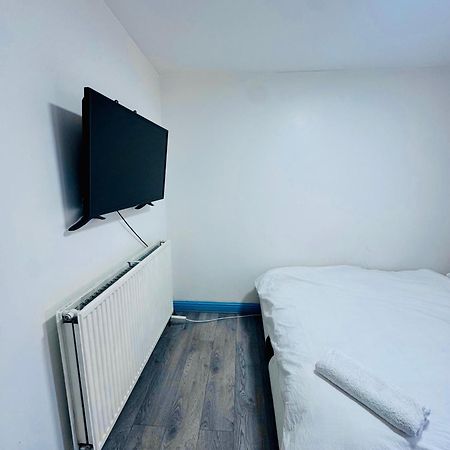 Unique Private Rooms Bolton Extérieur photo