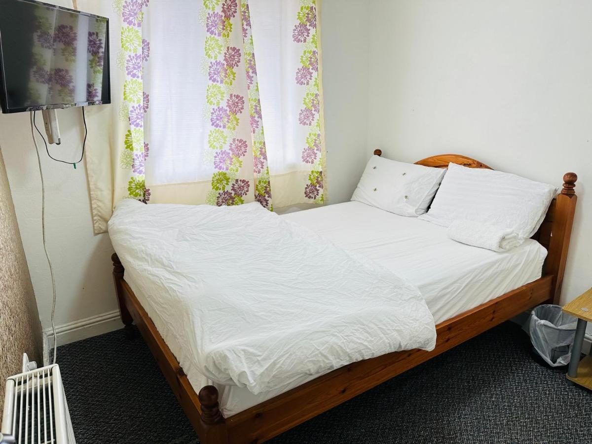 Unique Private Rooms Bolton Extérieur photo